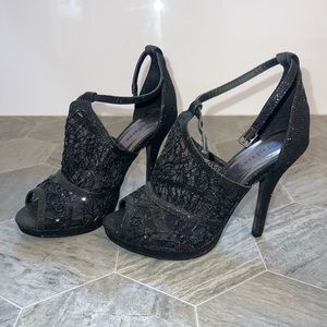 Sparkle black heels